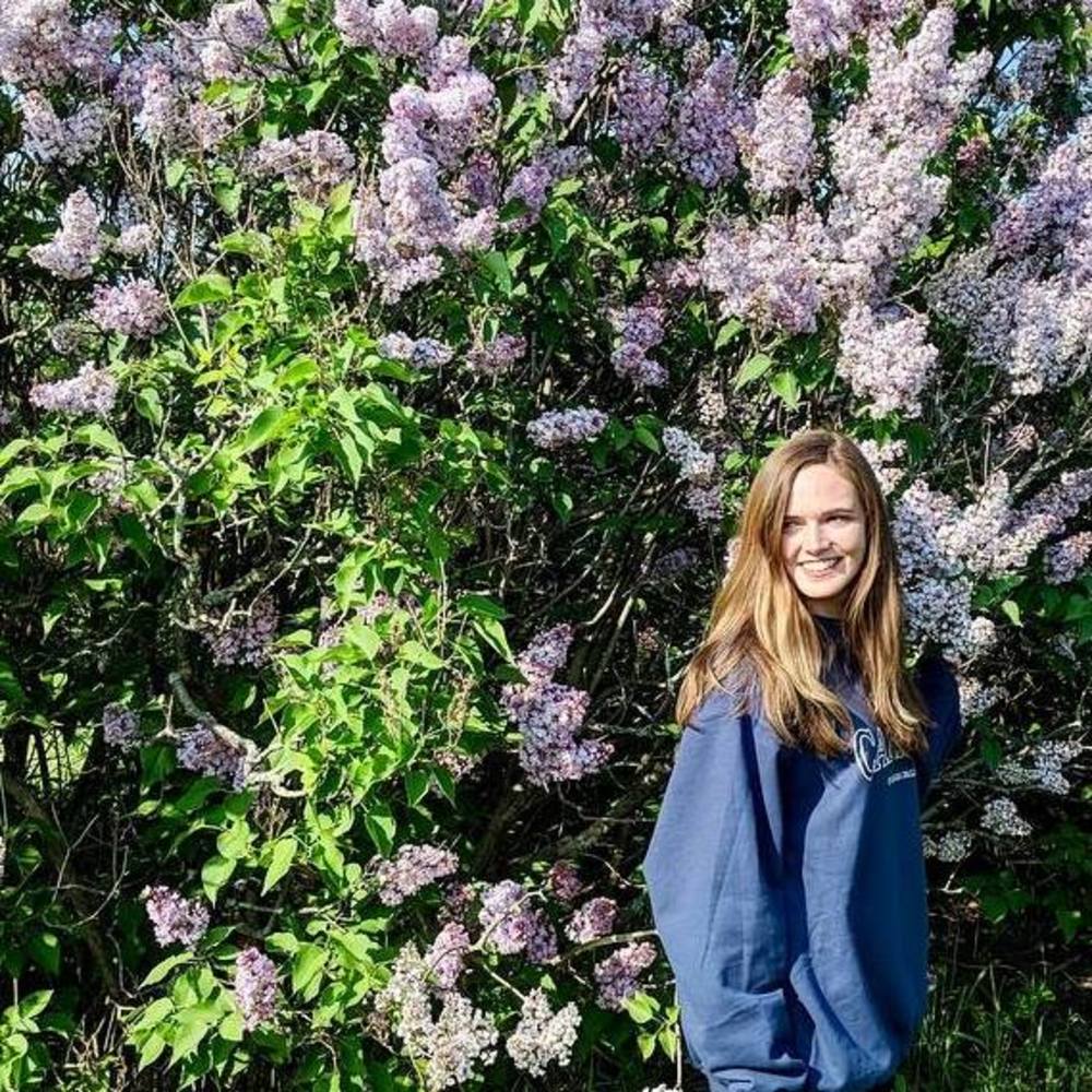 Meet your Posher, Jennifer